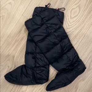 Hunter Down Filled Tall Boot Socks, Medium, Black